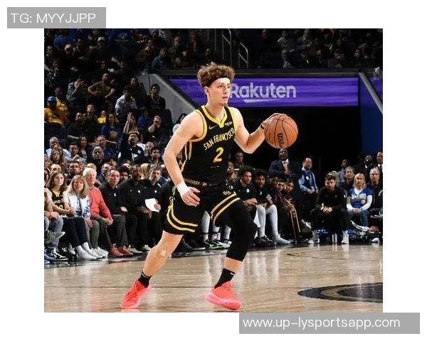 拉梅洛鲍尔表现平平19投6中三分球命中率低迷仍砍下20分5篮板8助攻 拉梅洛鲍尔表现平平19投6中三分球命中率低迷仍砍下20分5篮板8助攻