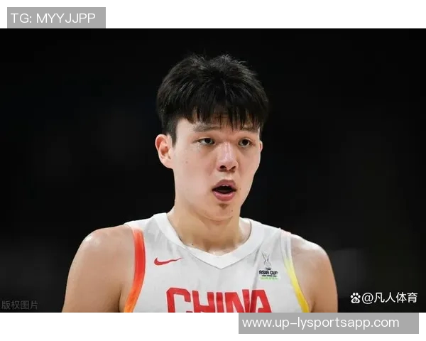 美记感慨杨瀚森泪洒赛场表现不佳却更加看好他的未来发展