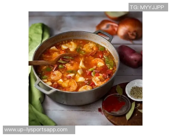 巴萨关注格伊转会动态面临利物浦皇马强劲竞争